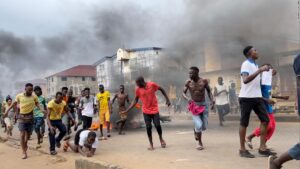 Read more about the article Curfew declared in Sierra Leone’s capital Freetown amid violent anti-government protests