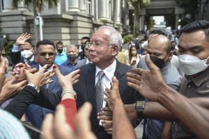 Read more about the article Top court upholds Malaysia ex-PM Najib’s jail sentence in 1MDB scandal