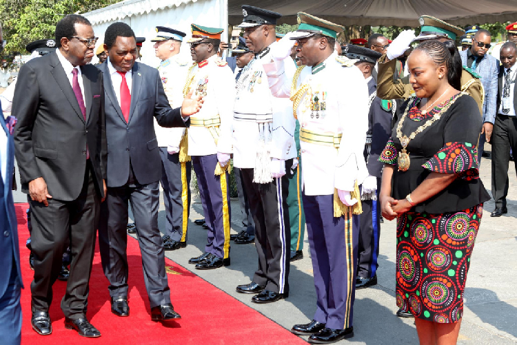 You are currently viewing Geingob salutes Zambia on 58 years of independence