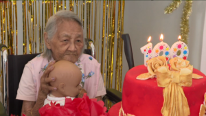 Read more about the article [VIDÉO] Haydee Young Chi Wang a fêté ses 100 ans