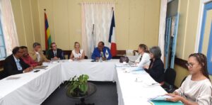 Read more about the article Florence Caussé-Tissier, ambassadrice de France à Maurice, a effectué une visite de travail à Rodrigues les 17-18 novembre