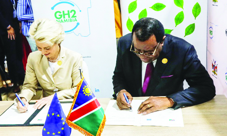 You are currently viewing Geingob inks mineral extraction deal with EU