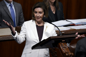You are currently viewing Pelosi to step down as top Democrat after Republicans take House