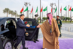 Read more about the article China’s Xi, Saudi royals ink deals during high-stakes visit