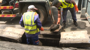 Read more about the article Fortes averses : campagne de nettoyage des marécages et des drains en cours