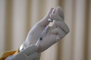 Read more about the article Papillomavirus : programme de vaccination bientôt accessible aux garçons aussi