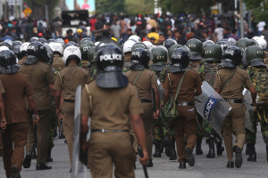 Read more about the article Sri Lanka to cut army by half after financial crisis