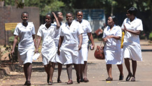 Read more about the article Zimbabwe HealthCare System Suffer after 2,600 Registered Nurses Fled to UK in 2022 | The African Exponent.