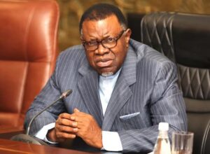 Read more about the article Agree or walk – Geingob to ministers