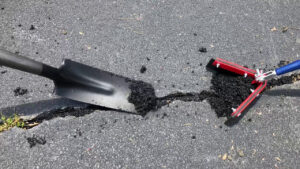 Read more about the article Essential Tips for Effective Asphalt Crack Repair | The African Exponent.
