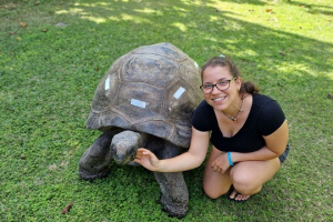 You are currently viewing Seychellois student studies reproductive failure in threatened turtles and tortoises