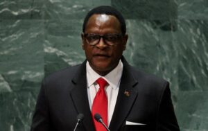 Read more about the article Malawian President Takes Bold Steps to Prioritize National Interests Over International Travel
