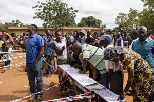 Read more about the article DR Congo votes for president, MPs amid delays, conflict in east