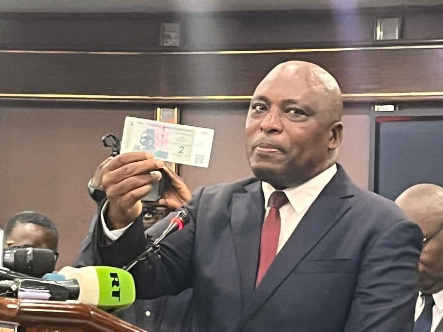 Read more about the article Zimbabwe Introduces New Currency Amid Economic Crisis